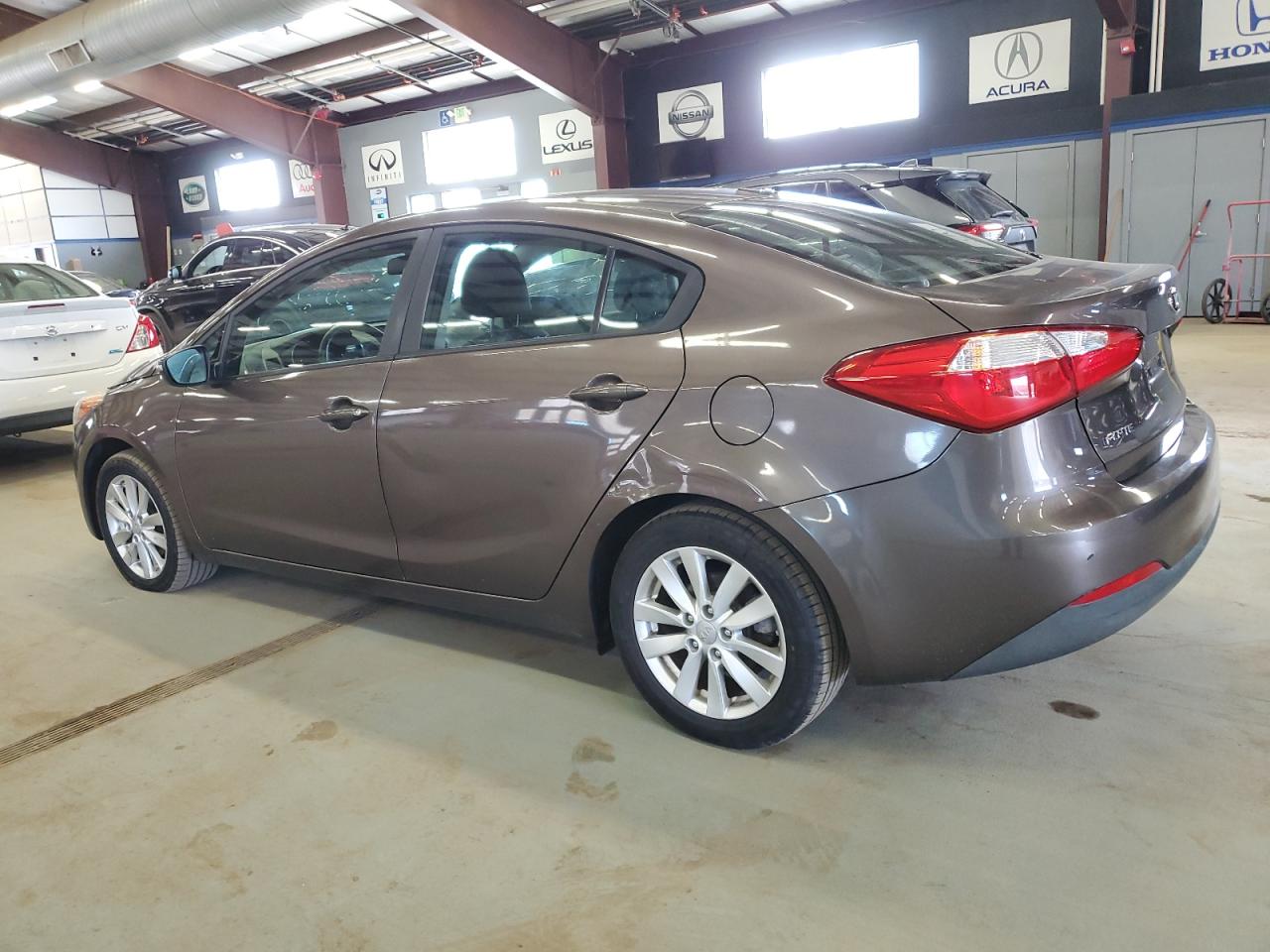 2014 Kia Forte - Image 2