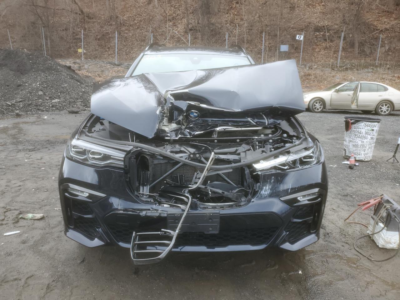 2021 BMW X7 - Image 5