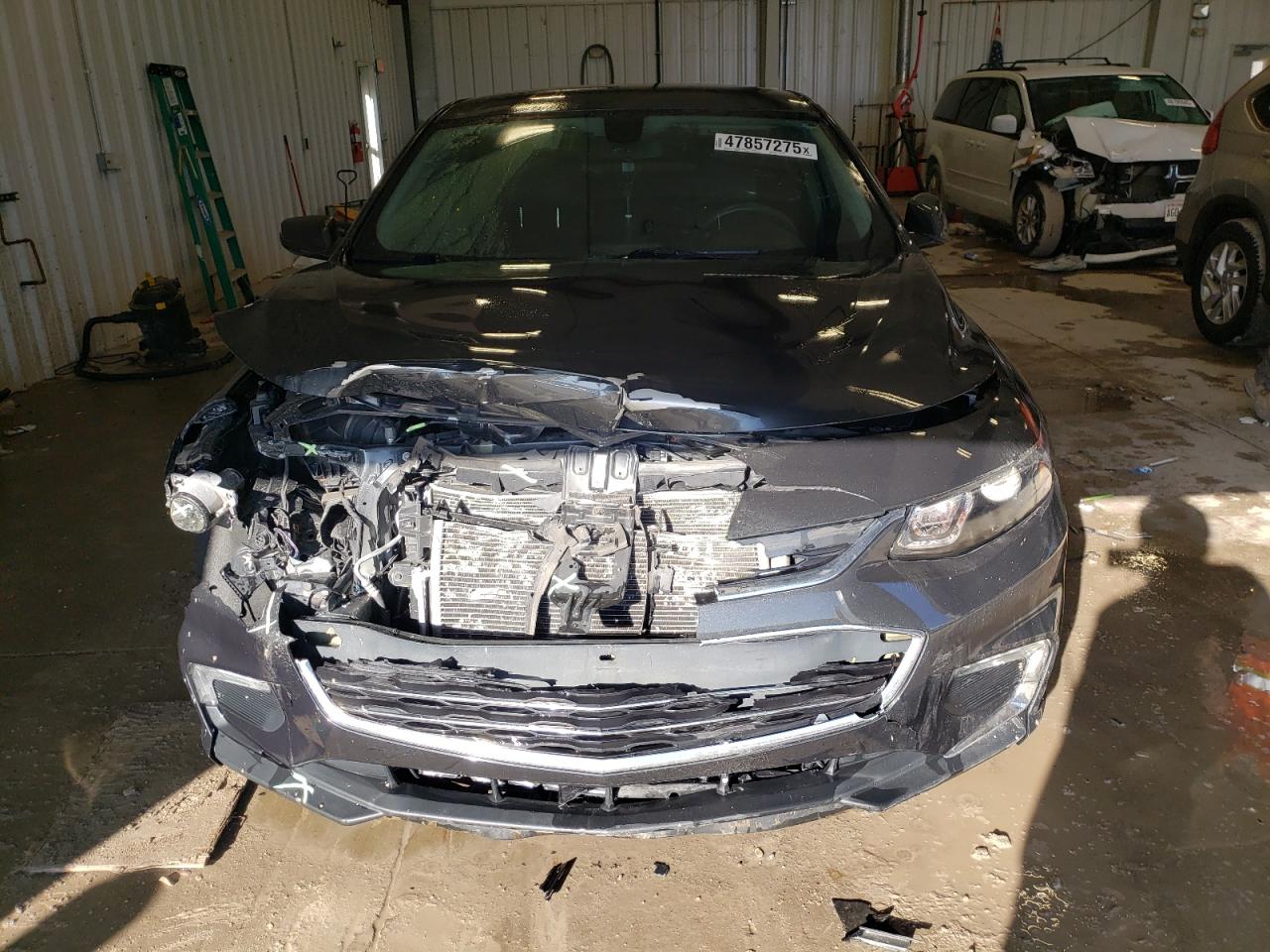 2018 Chevrolet Malibu - Image 5