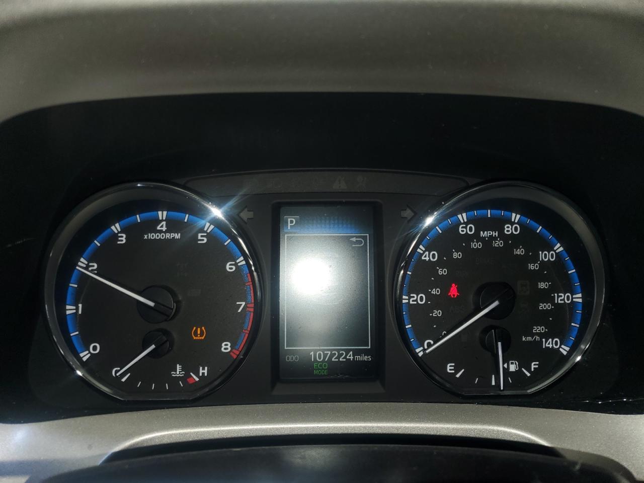 2016 Toyota RAV 4 - Image 9