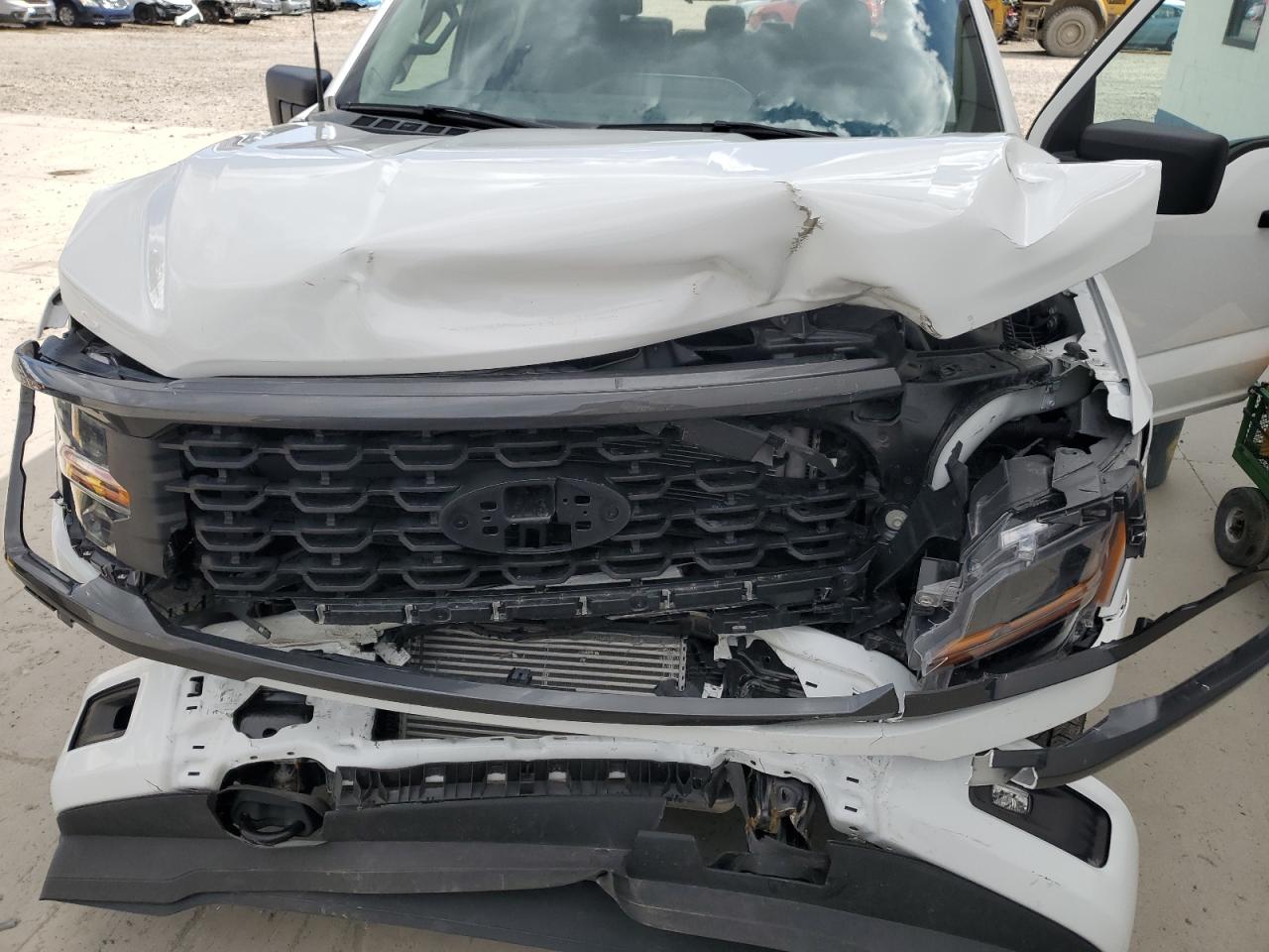 1FTEW2LP8RKD25196 FORD F150 STX 2024
