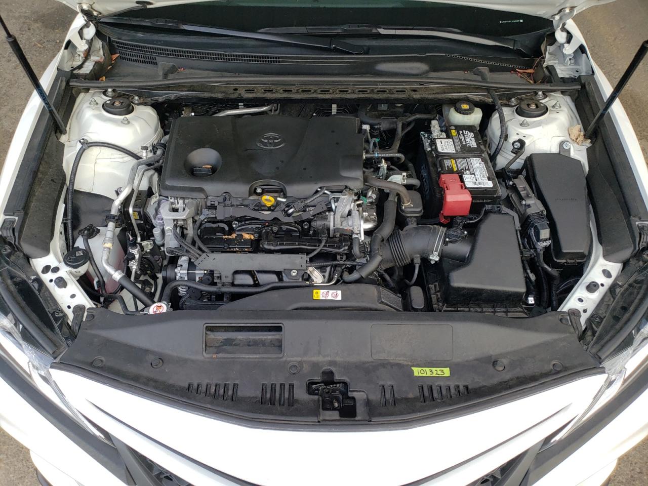 2018 Toyota Camry - Image 13