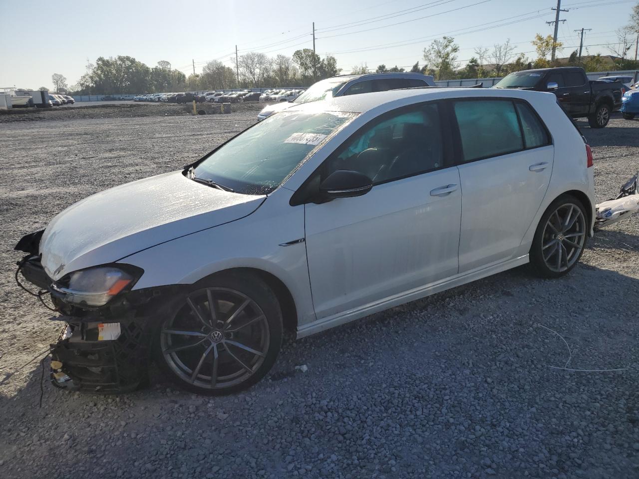 2017 Volkswagen Golf - Image 1