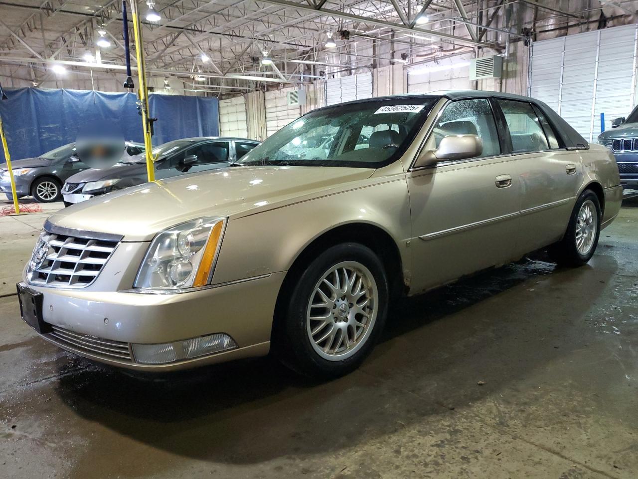 2006 Cadillac DTS - Image 1