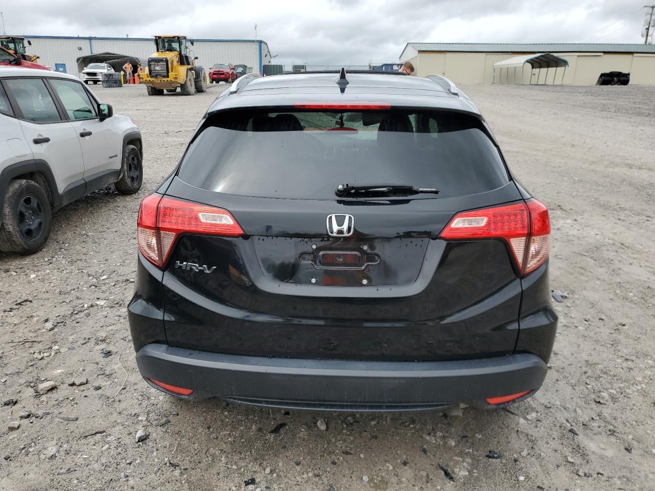 3CZRU5H75HM704885 HONDA HR-V 2017