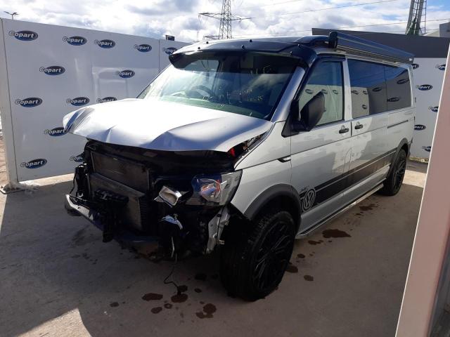 2018 VOLKSWAGEN TRANSPORTER 2.0 TDI BMT 150 STARTLINE VAN DSG for sale at Copart BRISTOL