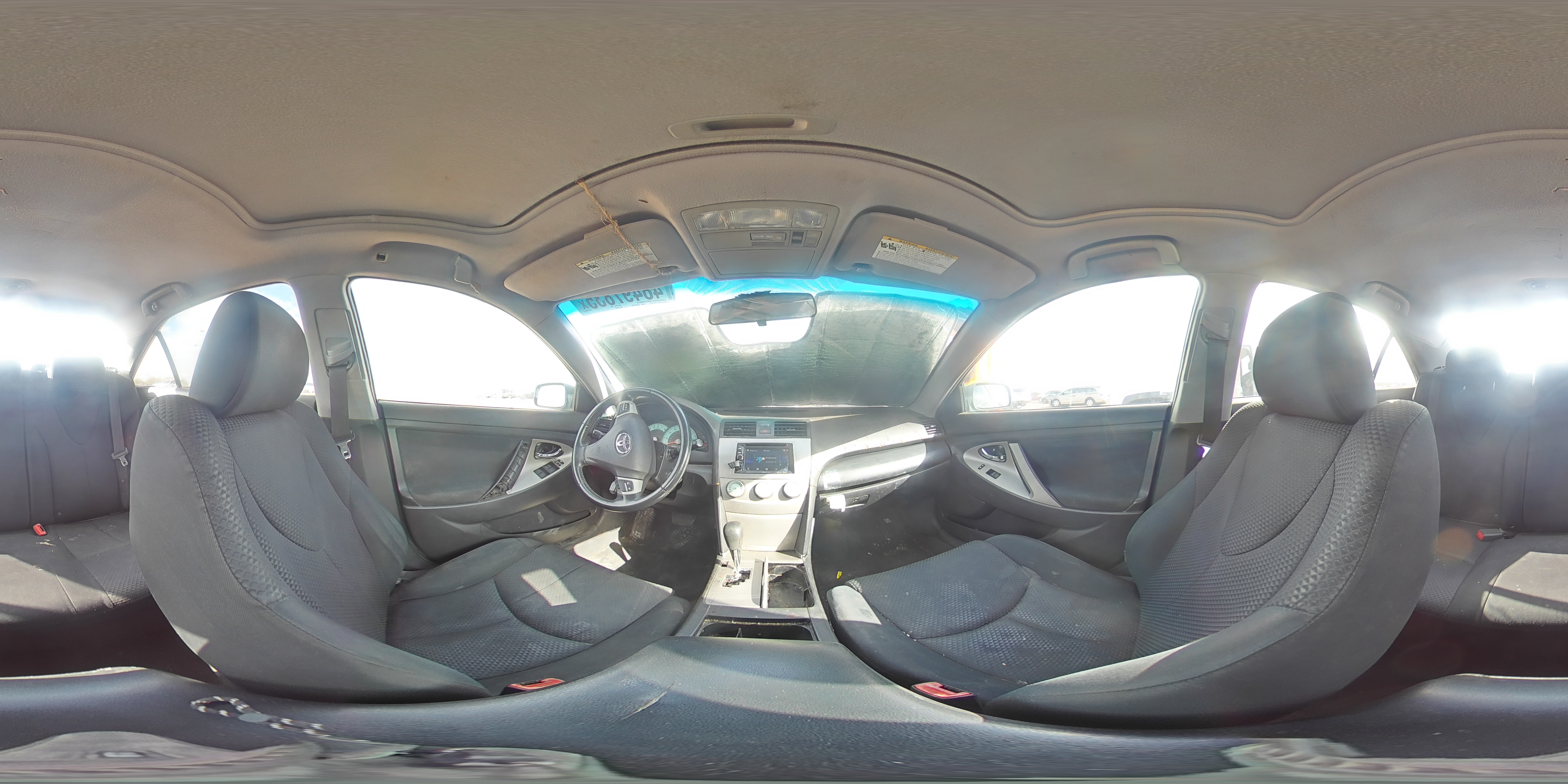 2009 Toyota Camry - Image 13