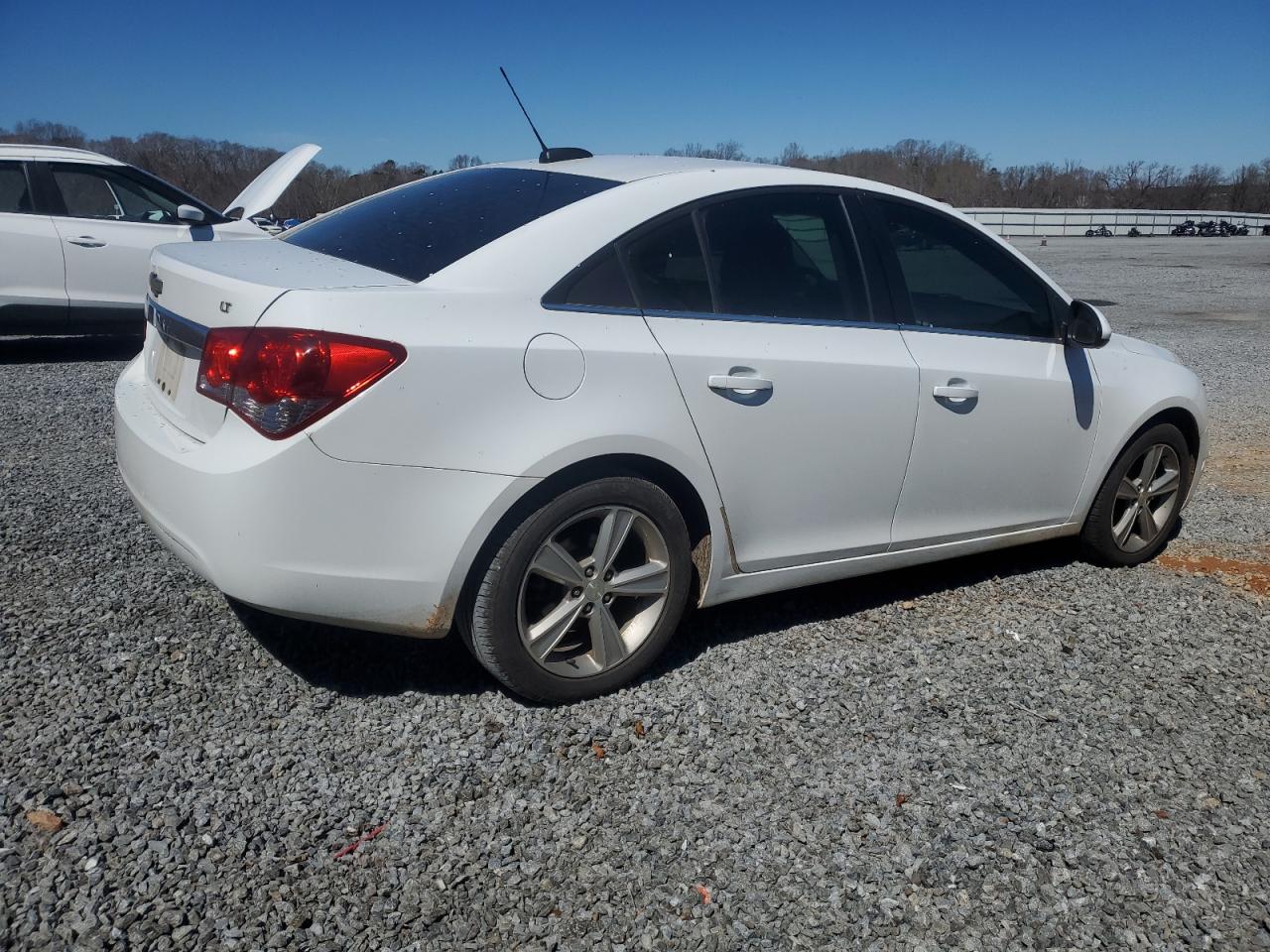 2015 Chevrolet Cruze - Image 3