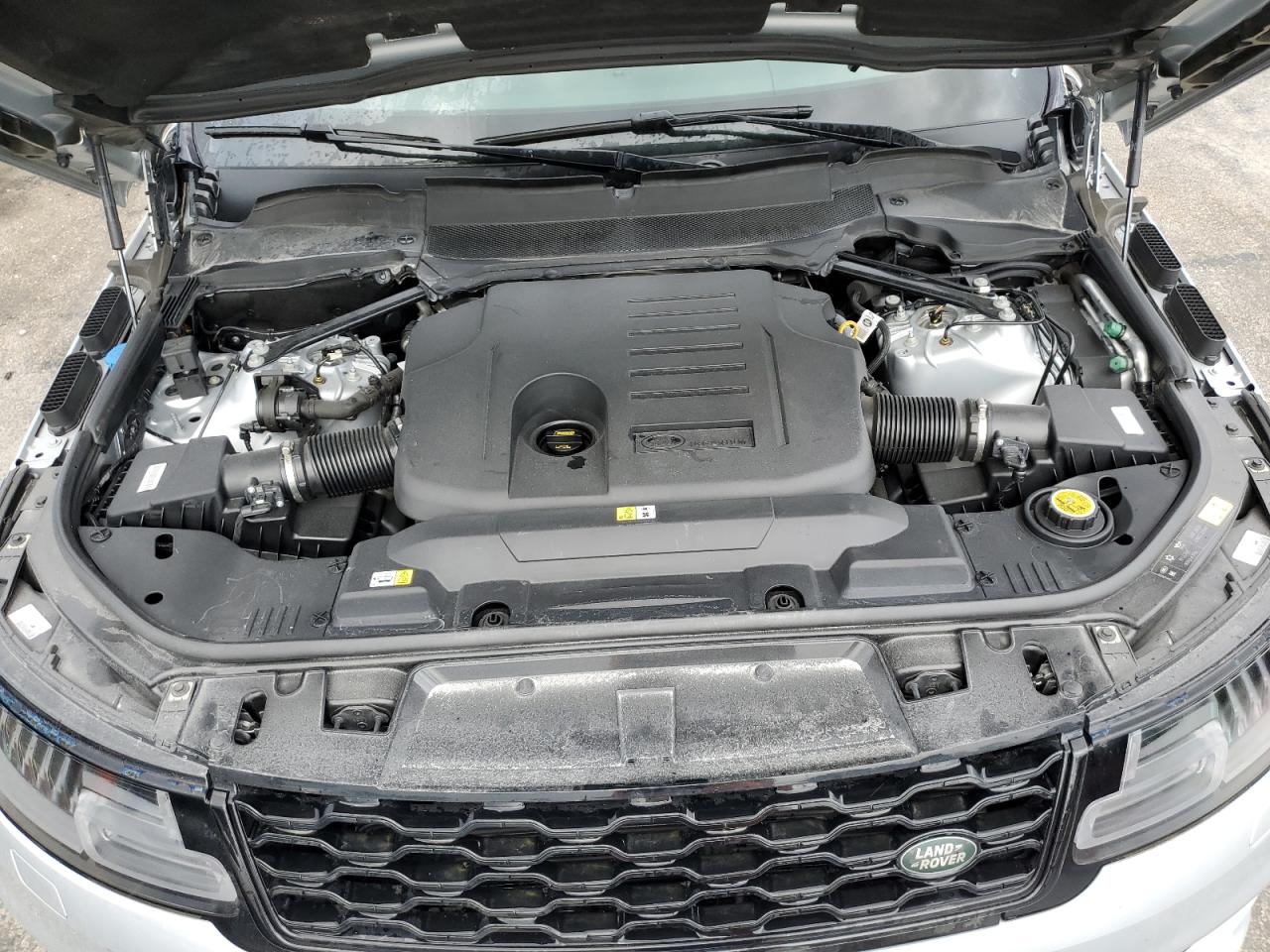 2022 Land Rover Range Rover - Image 11