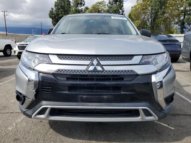  MITSUBISHI OUTLANDER 2019 Сріблястий