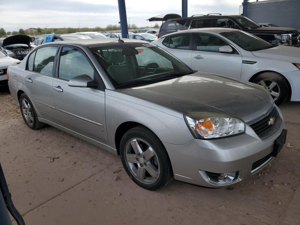 2006 Chevrolet Malibu - Image 4