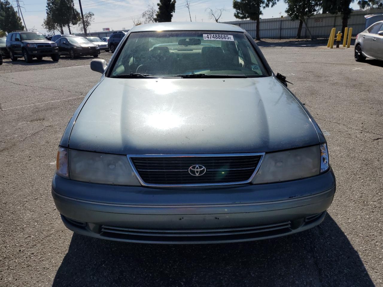 1998 Toyota Avalon - Image 5