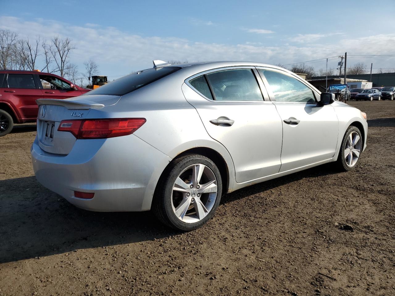 2013 Acura ILX - Image 3