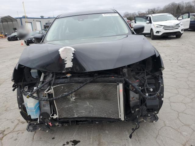  NISSAN ROGUE 2019 Czarny