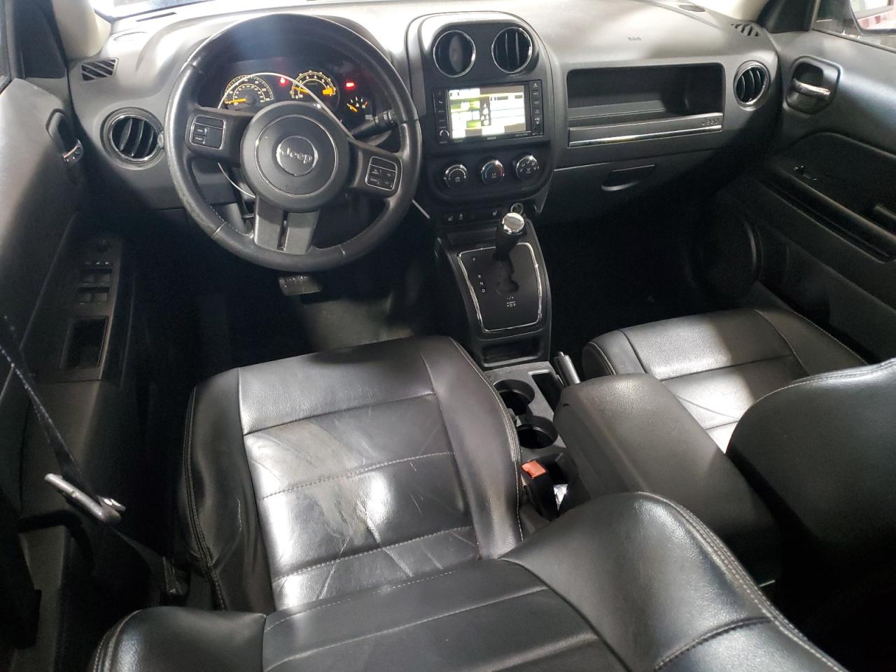 2015 Jeep Liberty (Patriot) - Image 8