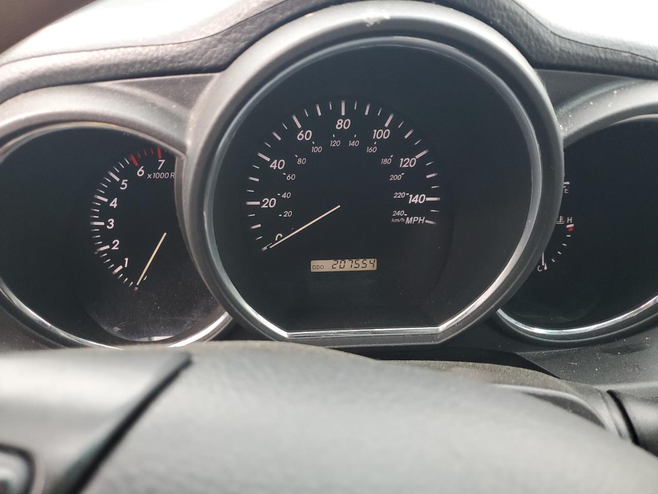 2005 Lexus RX - Image 9