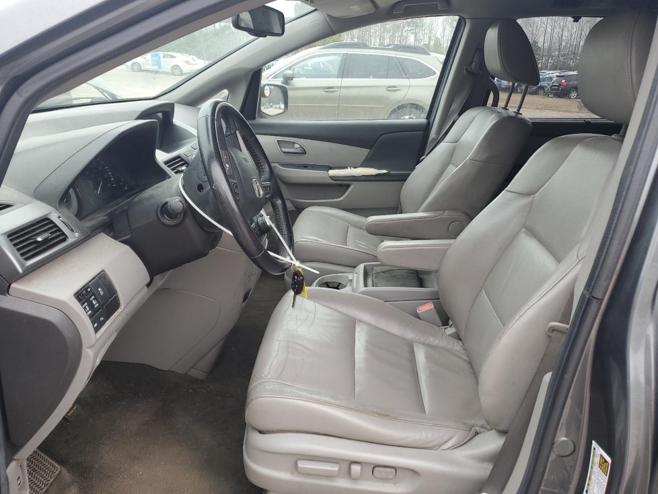 2012 Honda Odyssey - Image 7