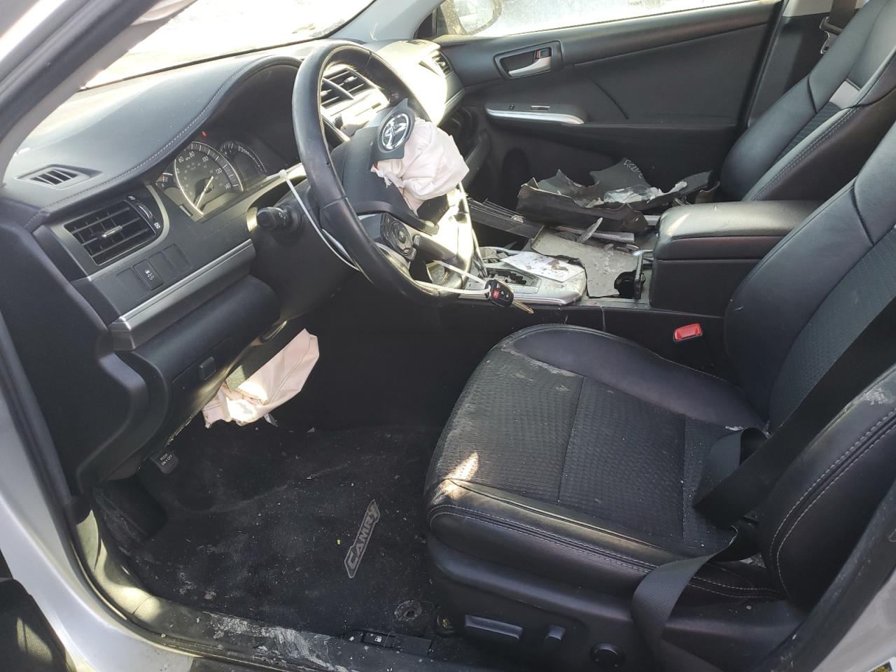 2014 Toyota Camry - Image 7