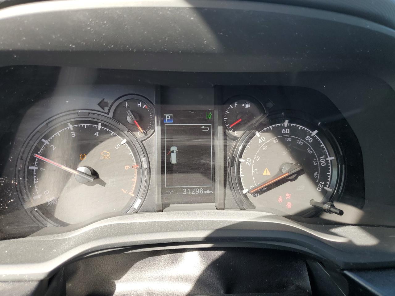 2022 Toyota 4Runner - Image 9