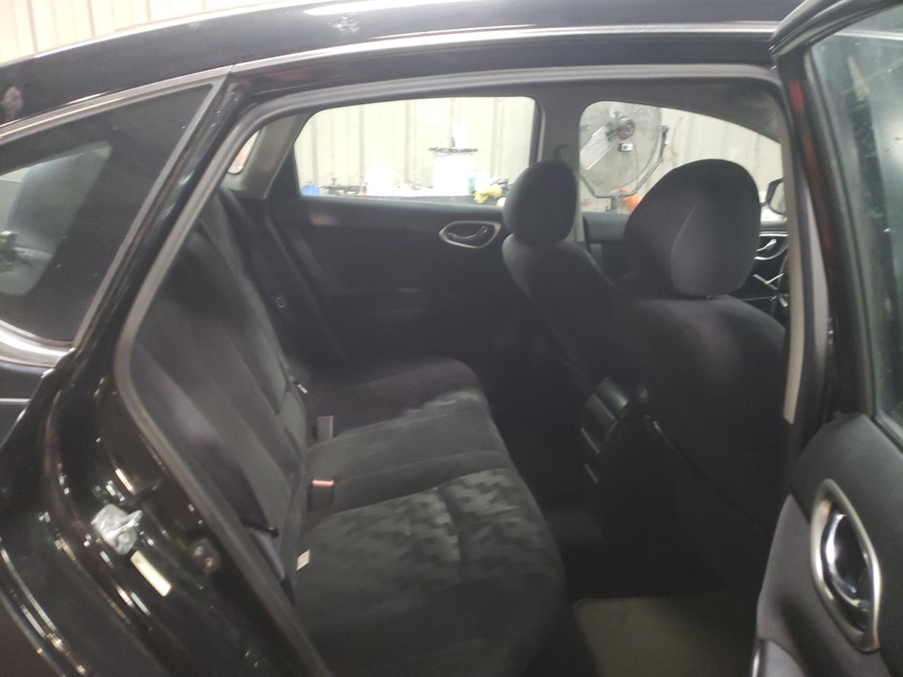 2013 Nissan Sentra - Image 10