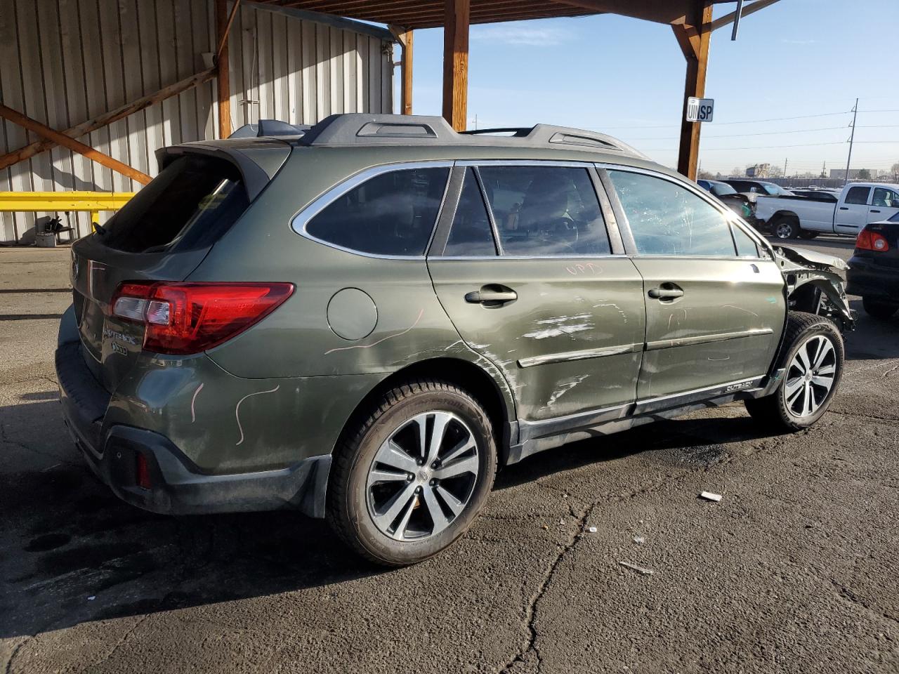 2018 Subaru Outback - Image 3