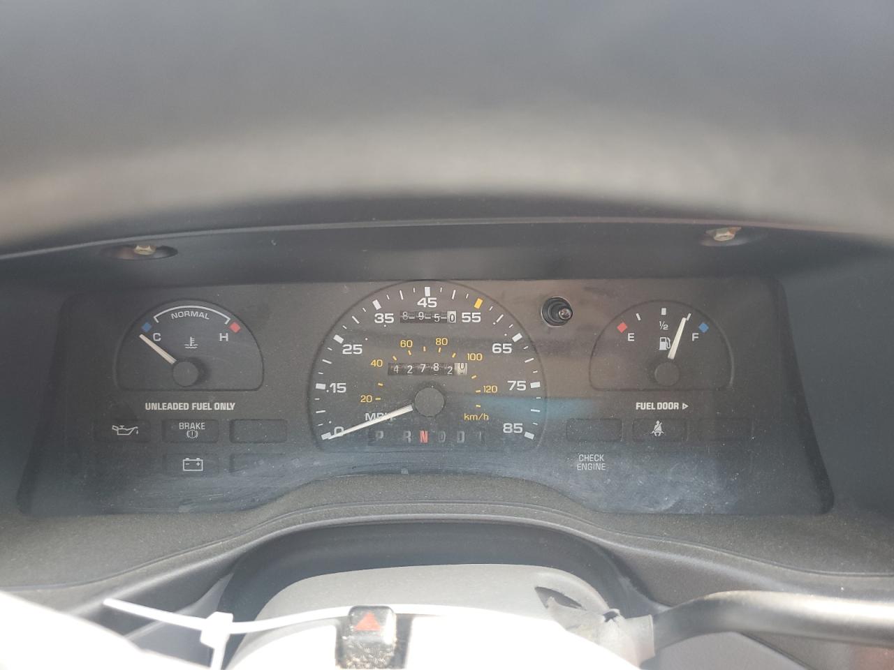 1994 Ford Taurus - Image 9