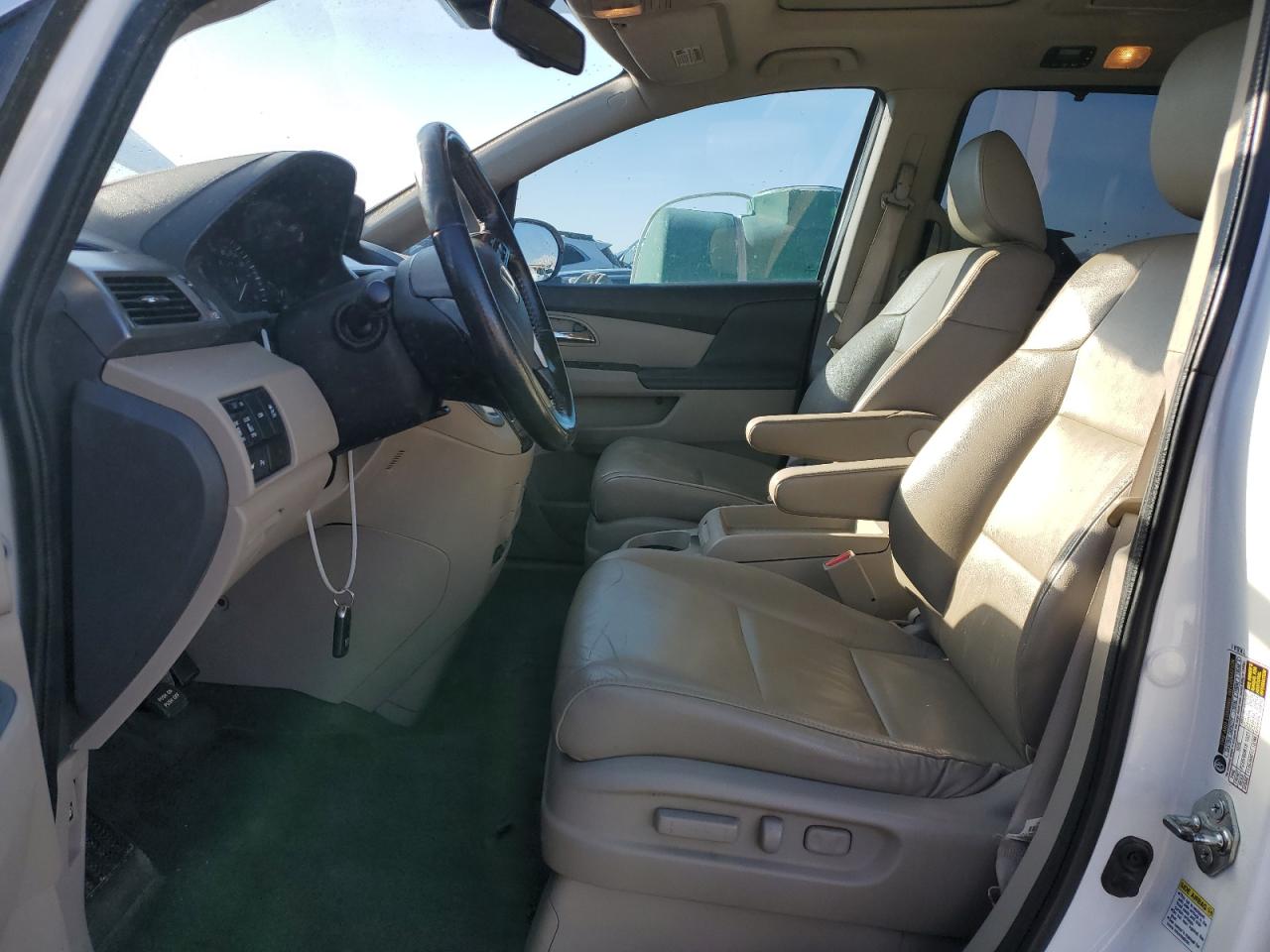 2016 Honda Odyssey - Image 7