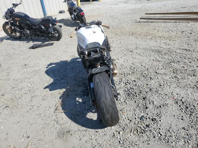 2024 SUZUKI GSX-R750   