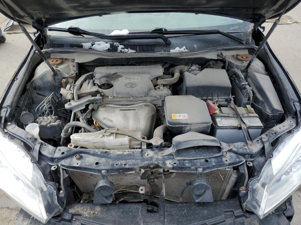 2017 Toyota Camry - Image 13