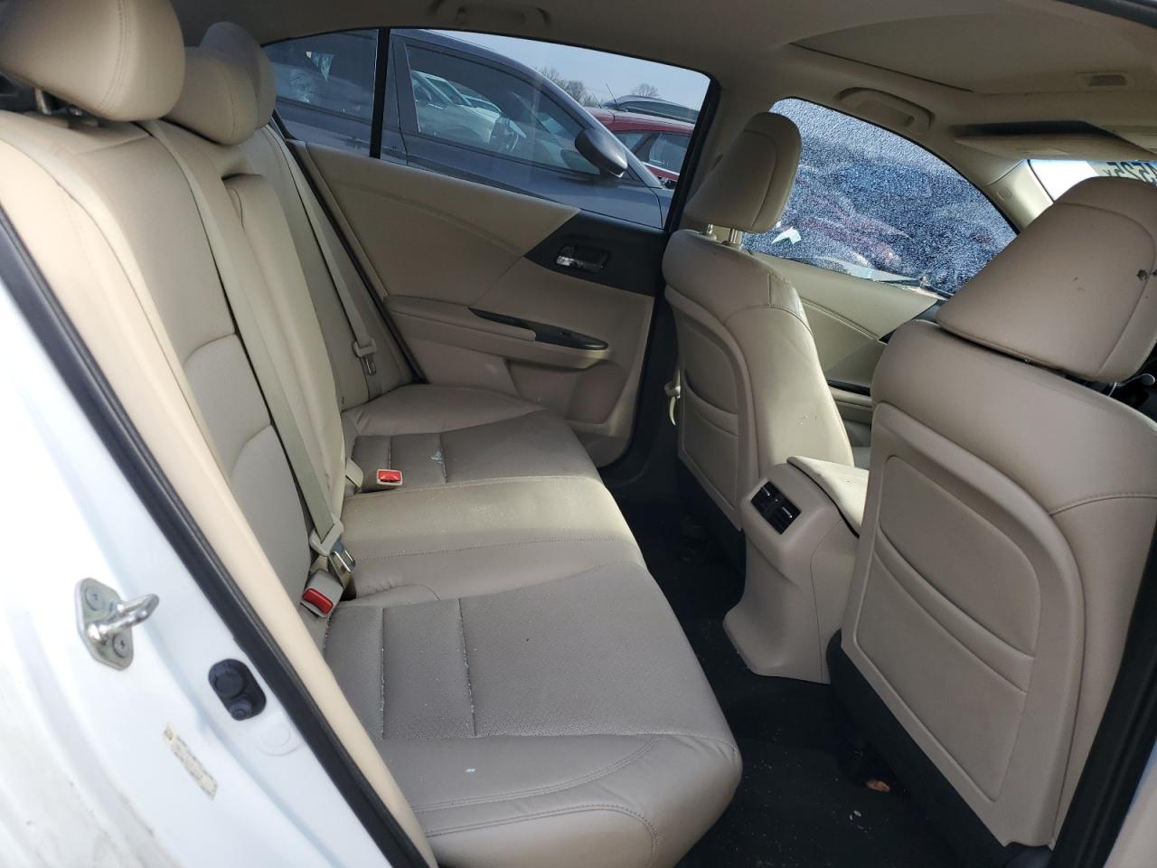 2014 Honda Accord - Image 10