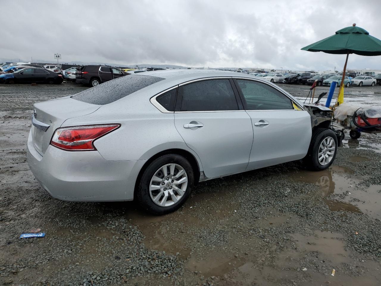 2015 Nissan Altima - Image 3