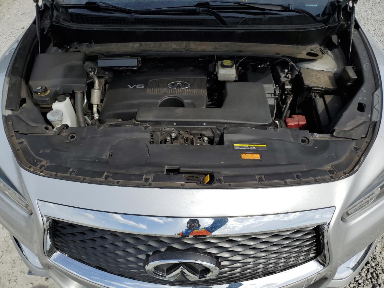2020 Infiniti QX60 - Image 12