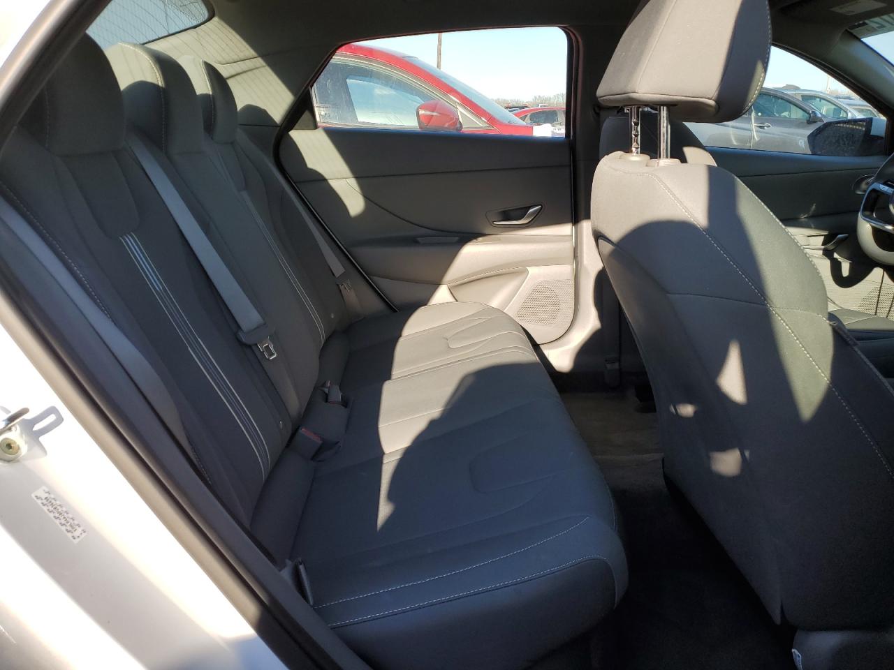 2023 Hyundai Elantra - Image 10