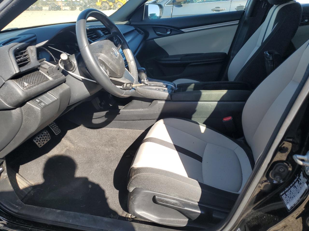 2018 Honda Civic - Image 7