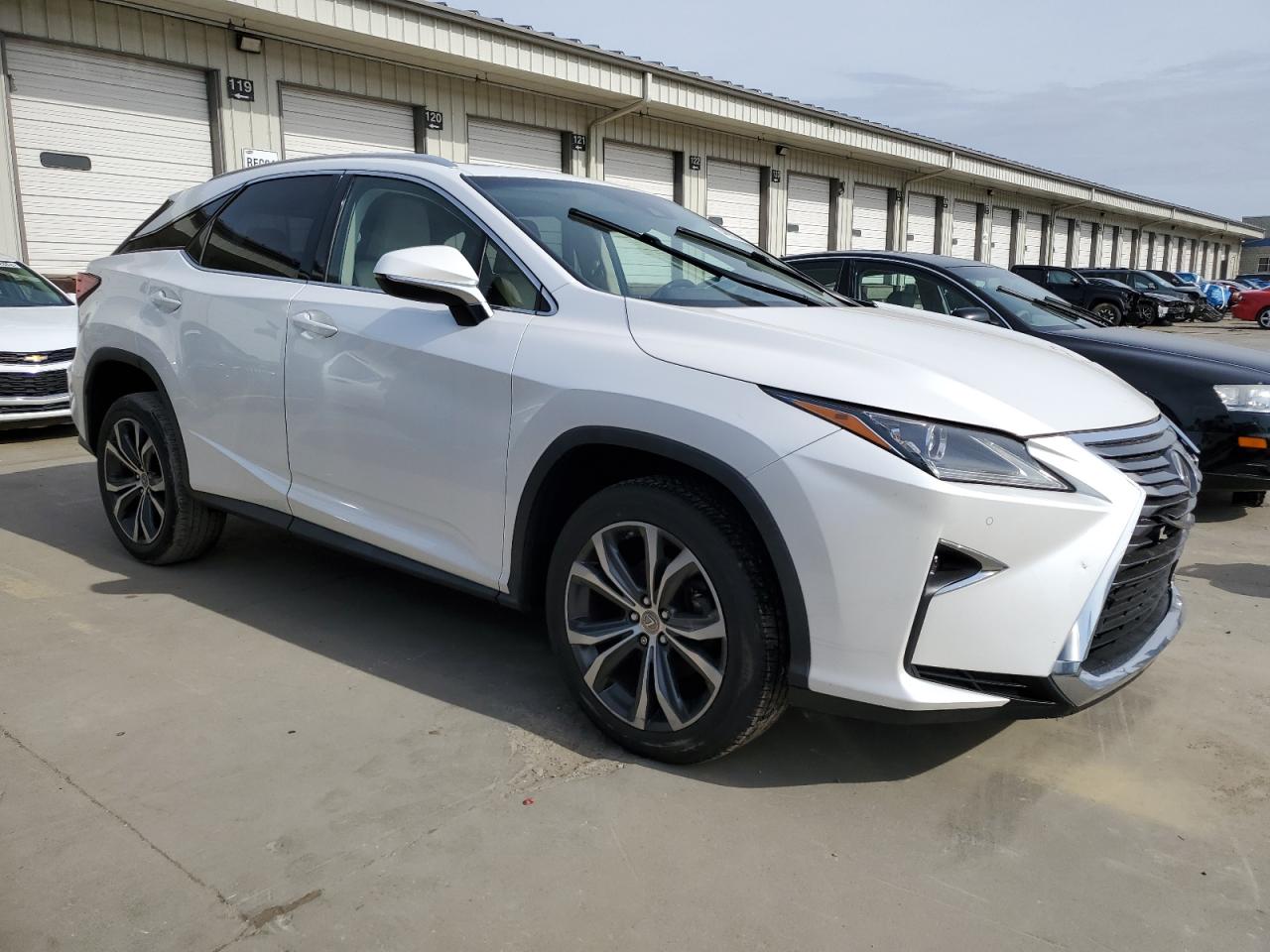 2017 Lexus RX - Image 4