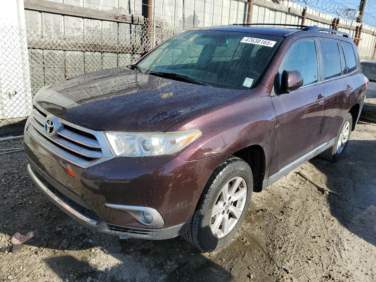 2012 Toyota Highlander - Image 1