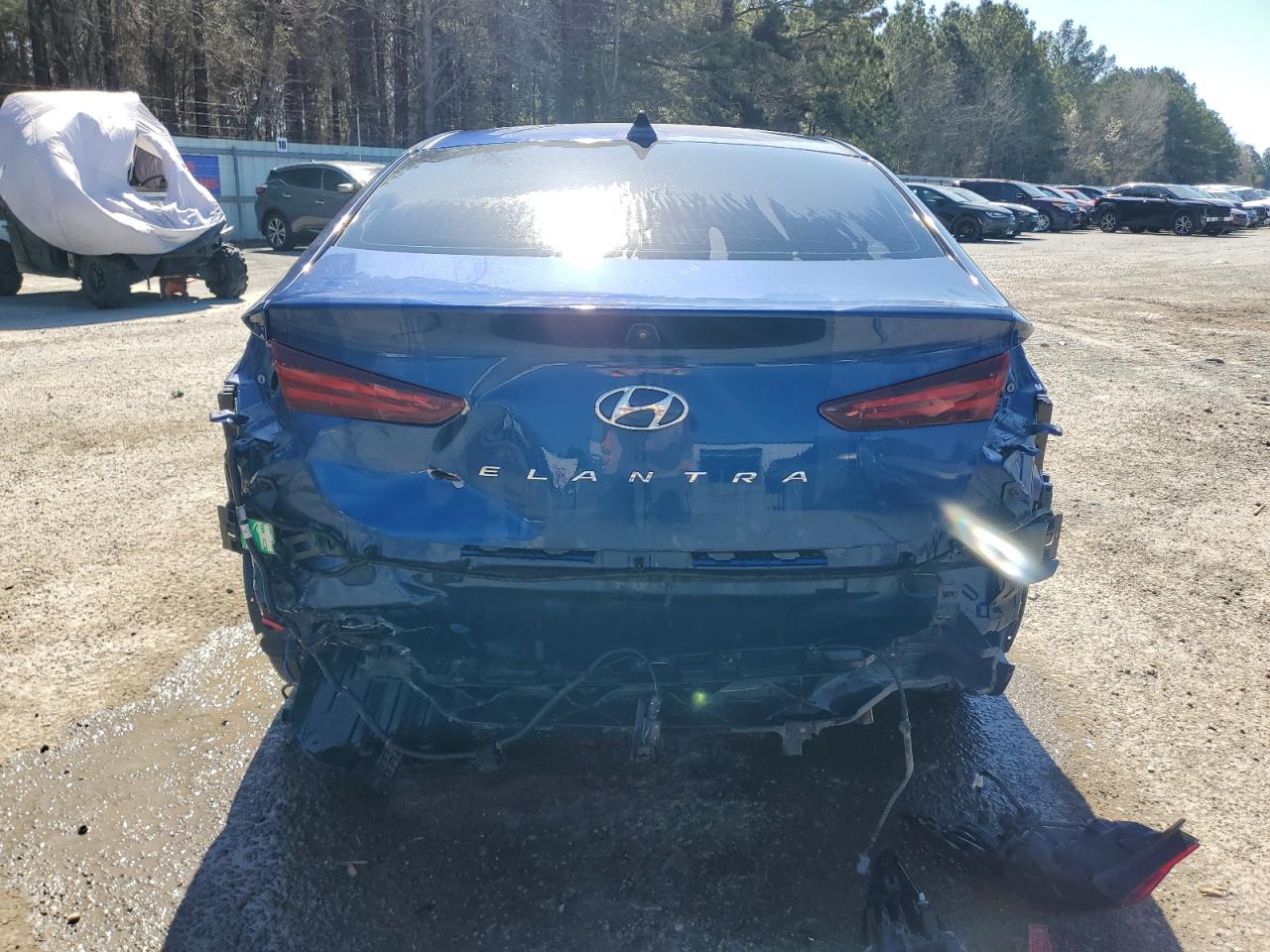 2020 Hyundai Elantra - Image 6
