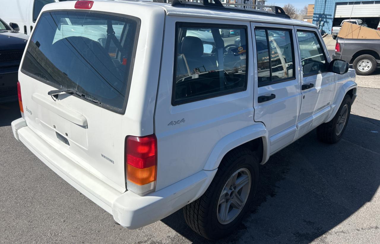 2000 Jeep Cherokee - Image 4