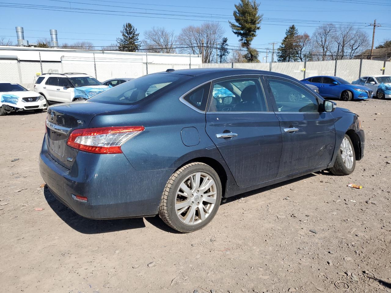 2013 Nissan Sentra - Image 3