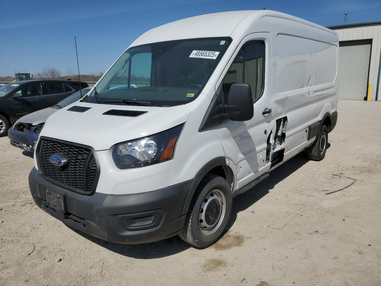 2022 Ford Transit T-250 for Sale in Kansas City, KS - Side