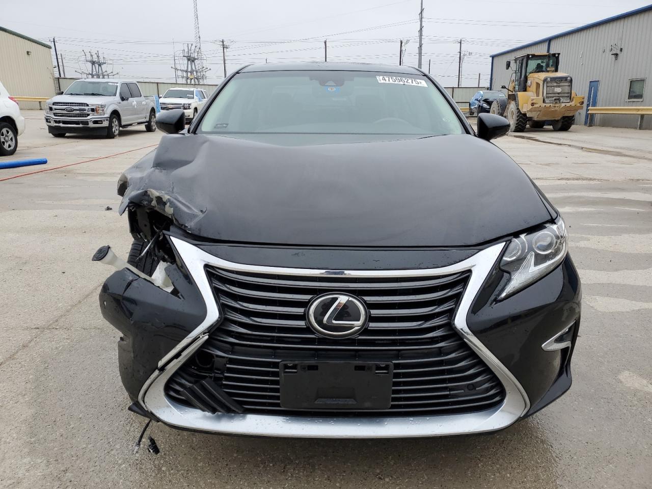 2016 Lexus ES - Image 5