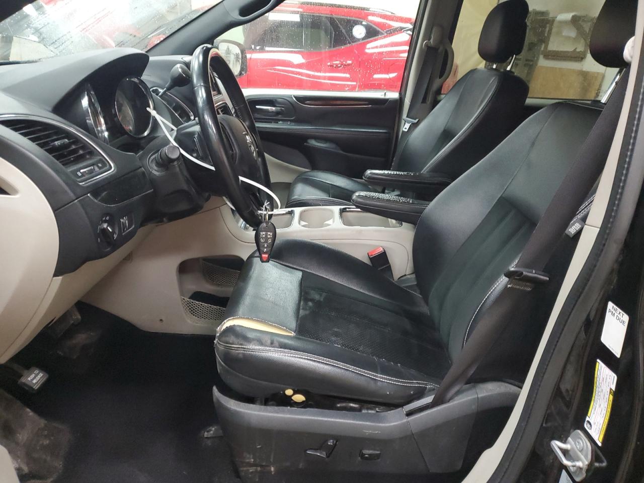 2017 Dodge Caravan - Image 7