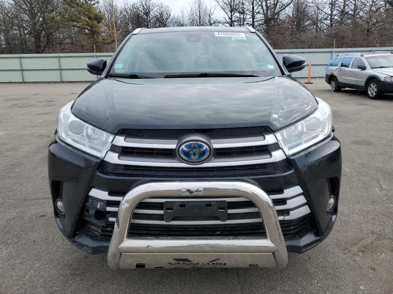5TDJGRFH5JS037075 TOYOTA HIGHLANDER 2018