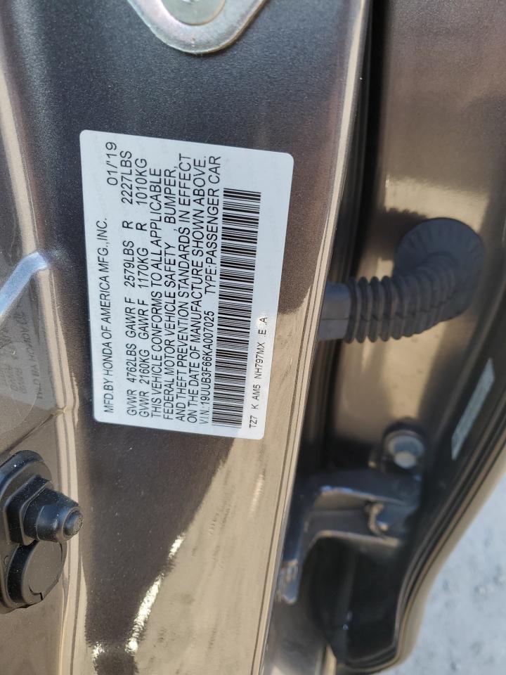 2019 Acura TLX - Image 13