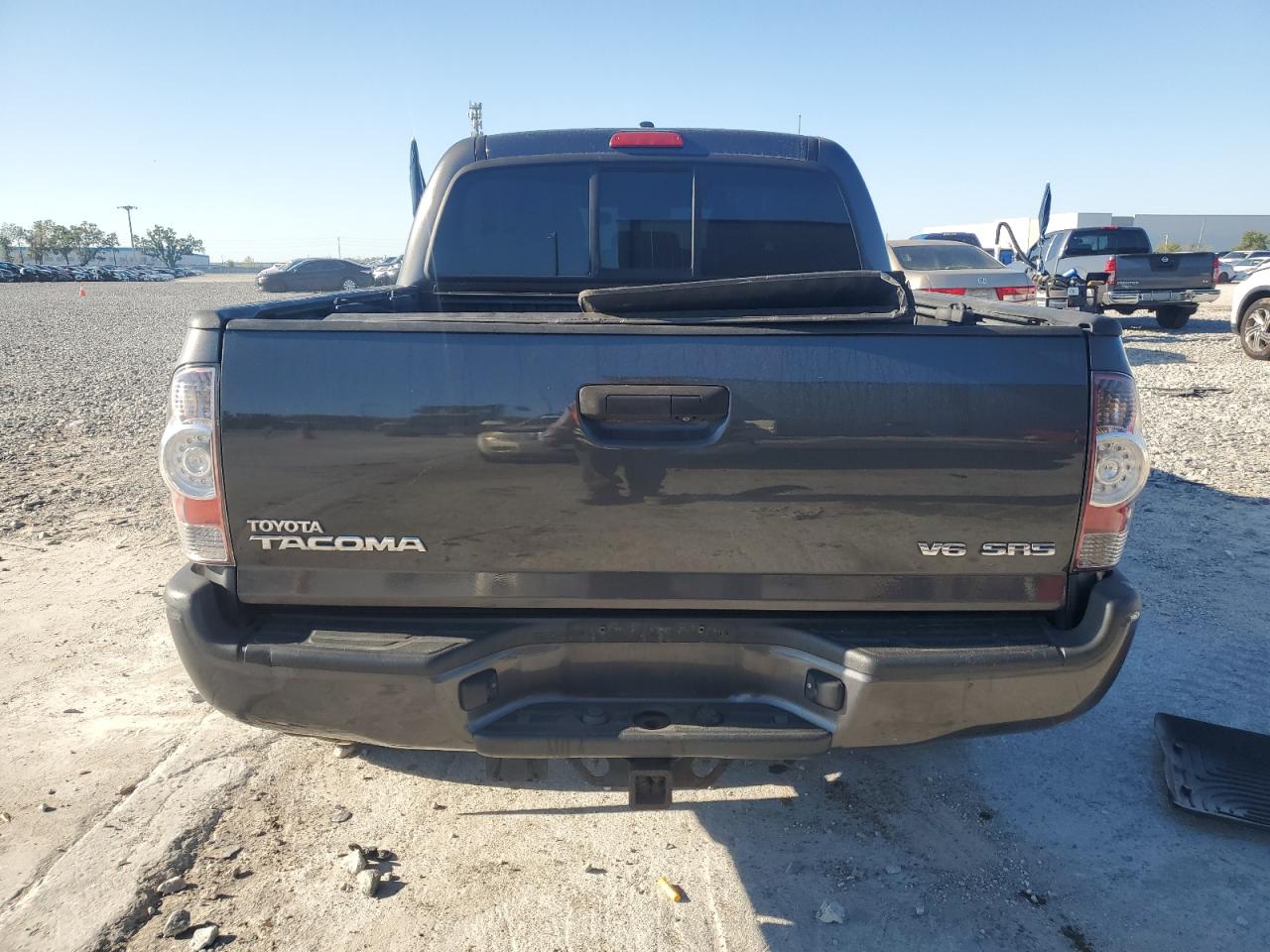 2010 Toyota Tacoma - Image 6