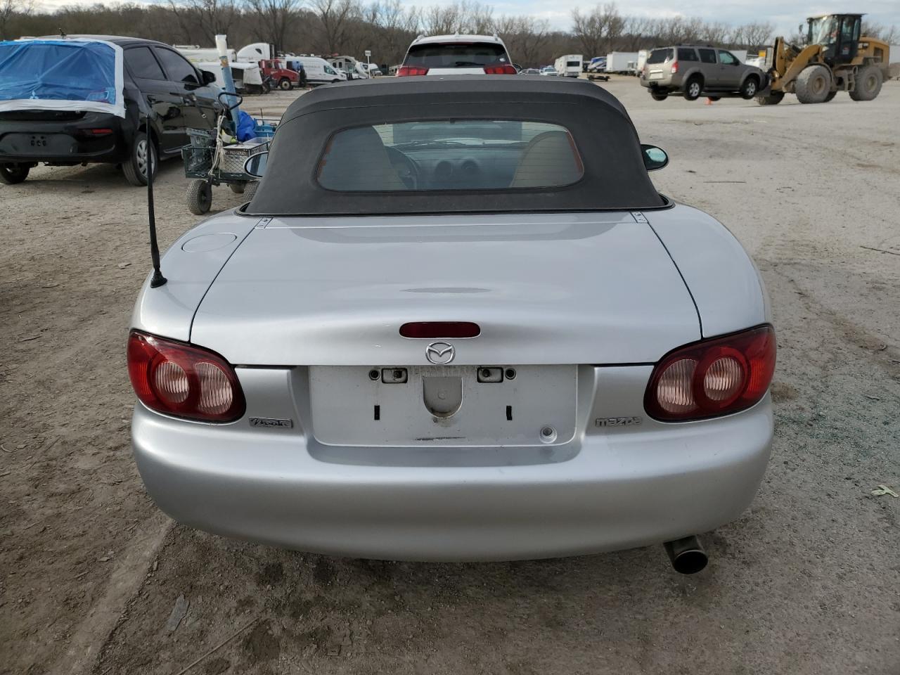 2001 Mazda Mx-5 Miata Base VIN: JM1NB353510214097 Lot: 50306595