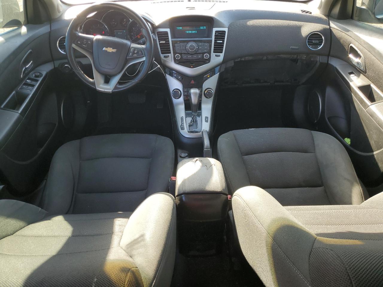 2012 Chevrolet Cruze - Image 8