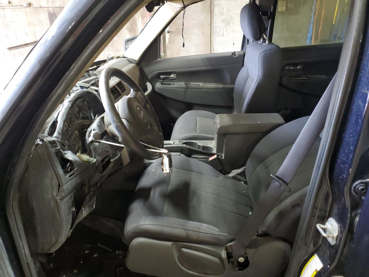 2011 Jeep Liberty (North America) - Image 7