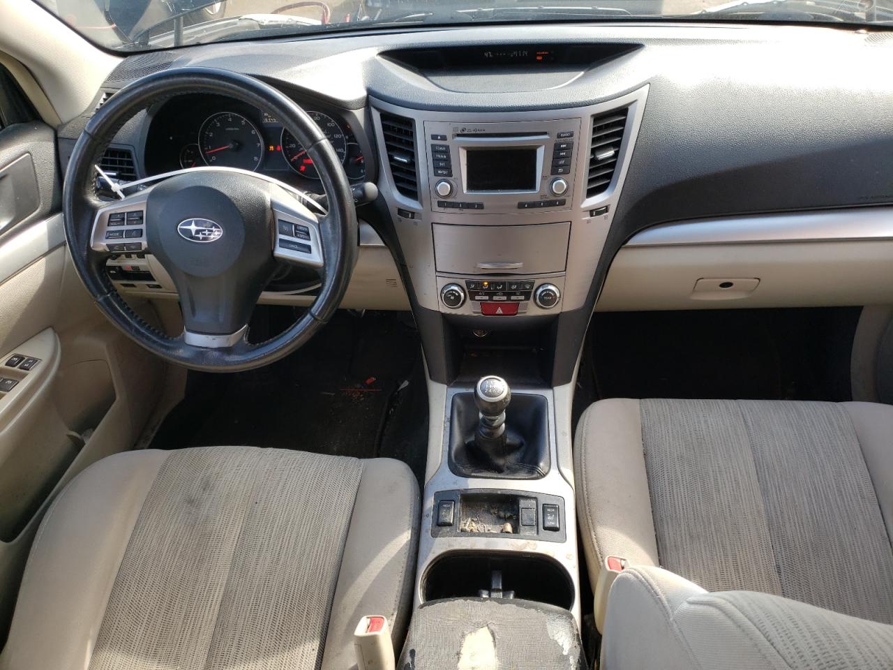 2014 Subaru Outback - Image 8