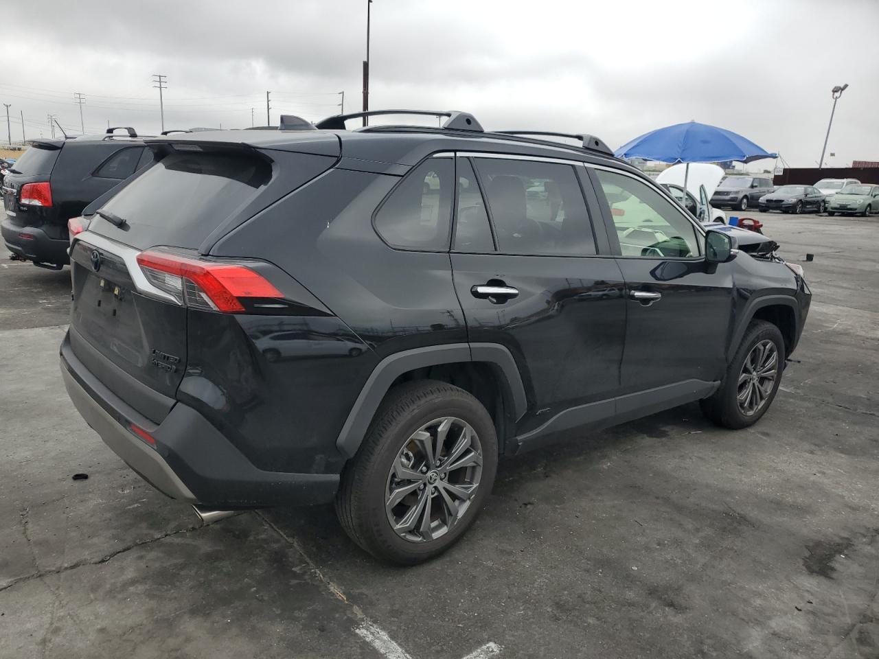 JTMD6RFV5RD117893 TOYOTA RAV4 2024